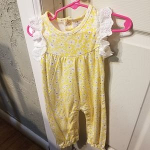 Baby girl jumper